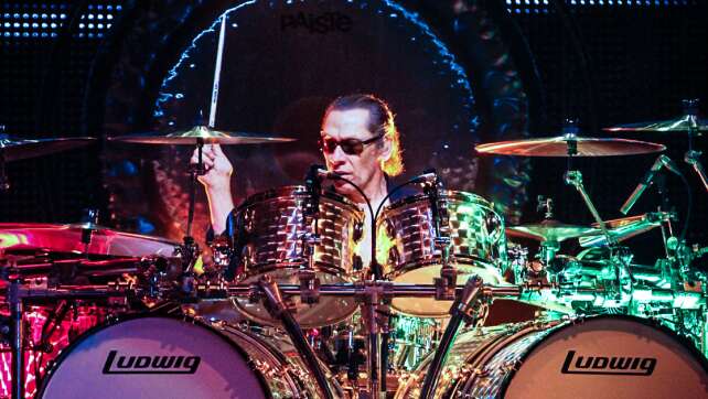 Alex Van Halen: 10 Fakten über die Drummer-Legende