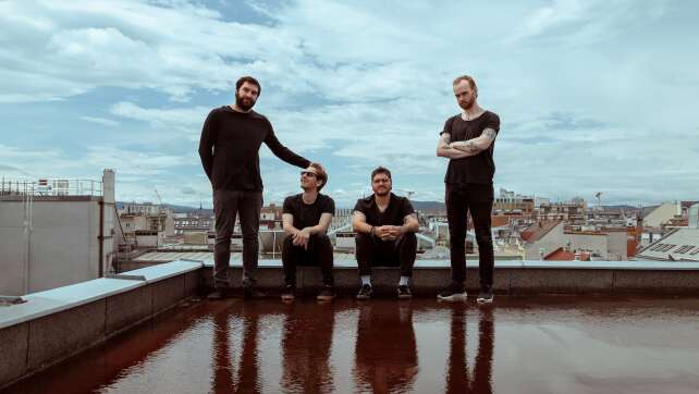 Da geht die Sonne auf: ZUG NACH WIEN