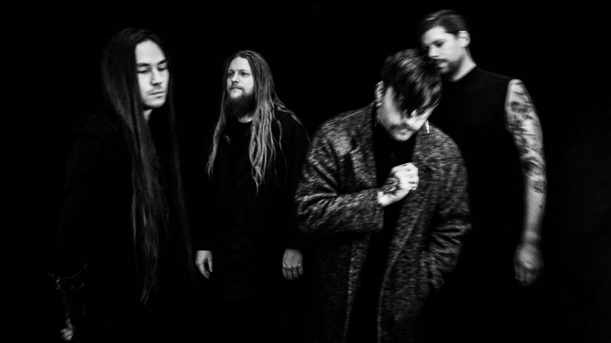 die vier Bandmitglieder von Imminence in Schwarz-Weiß