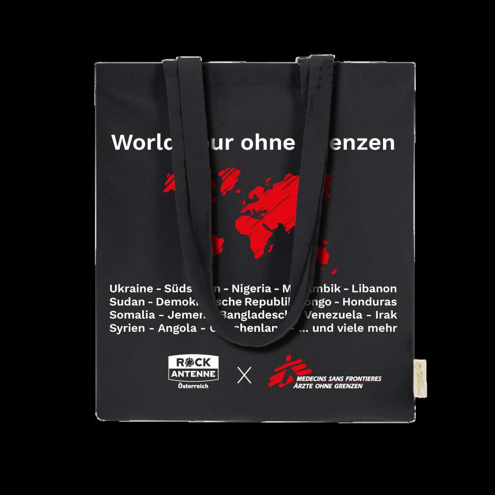 eine schwarze Stofftasche mit einer Auflistung von Ländern, in denen Ärzte ohne Grenzen aktiv ist