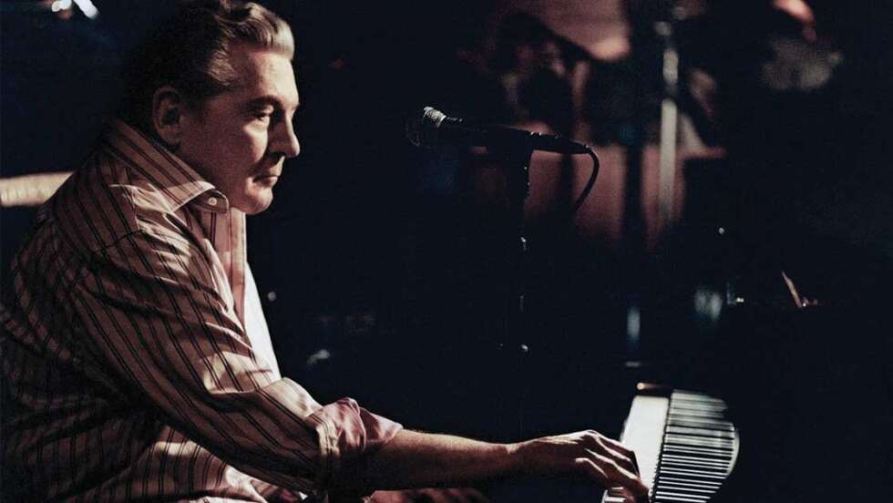 Jerry Lee Lewis: 10 Fakten über den Teufelspianisten