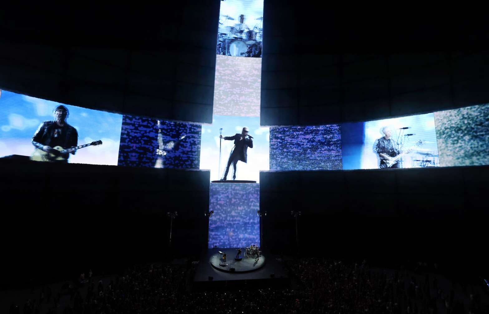 Foto des Konzerts von U2 live at The Sphere in Las Vegas
