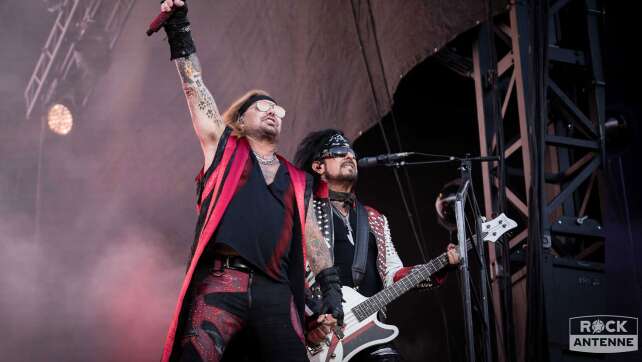 MÖTLEY CRÜE: Neue Single "Dogs of War" erscheint am Freitag